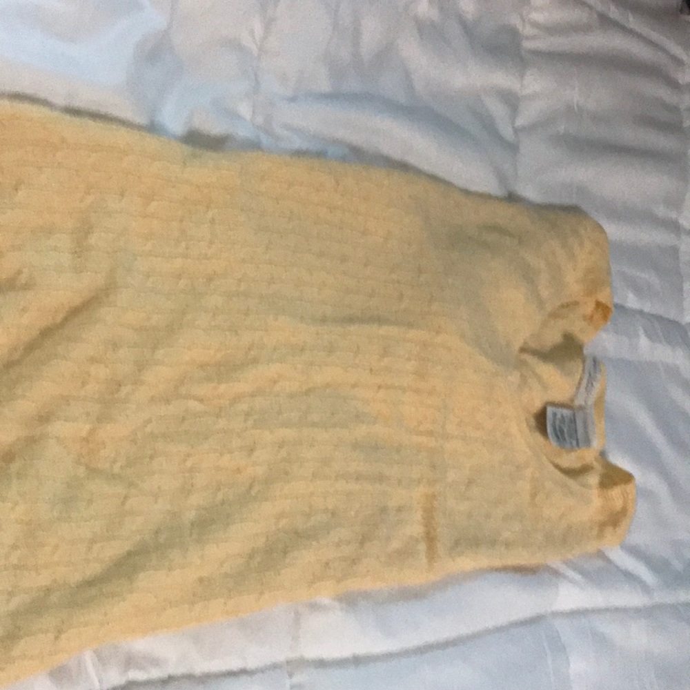 Sweater - Picture 4 of 4